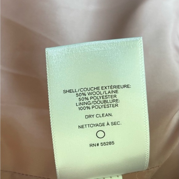 NWOT Express Wool Blend Dusty Pink Women Coat. One button closer. Two packets. - Picture 5 of 9